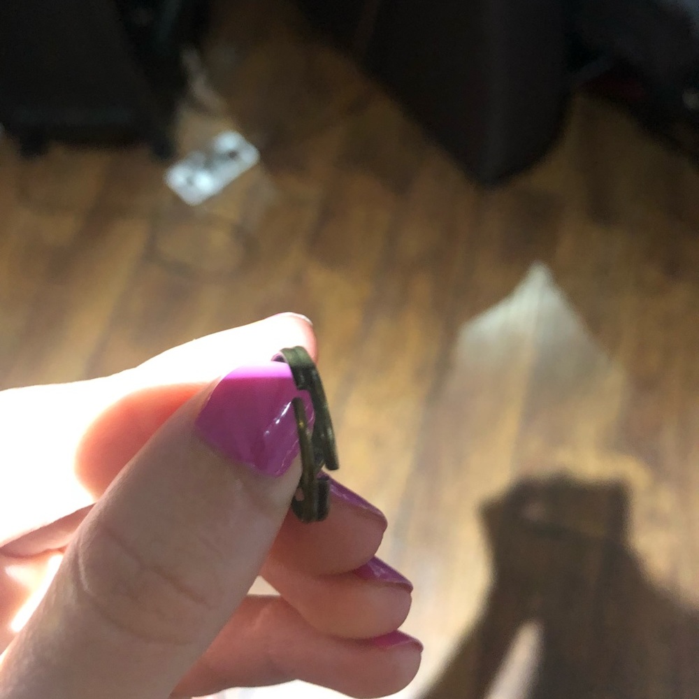 ring - Picture 5 of 5